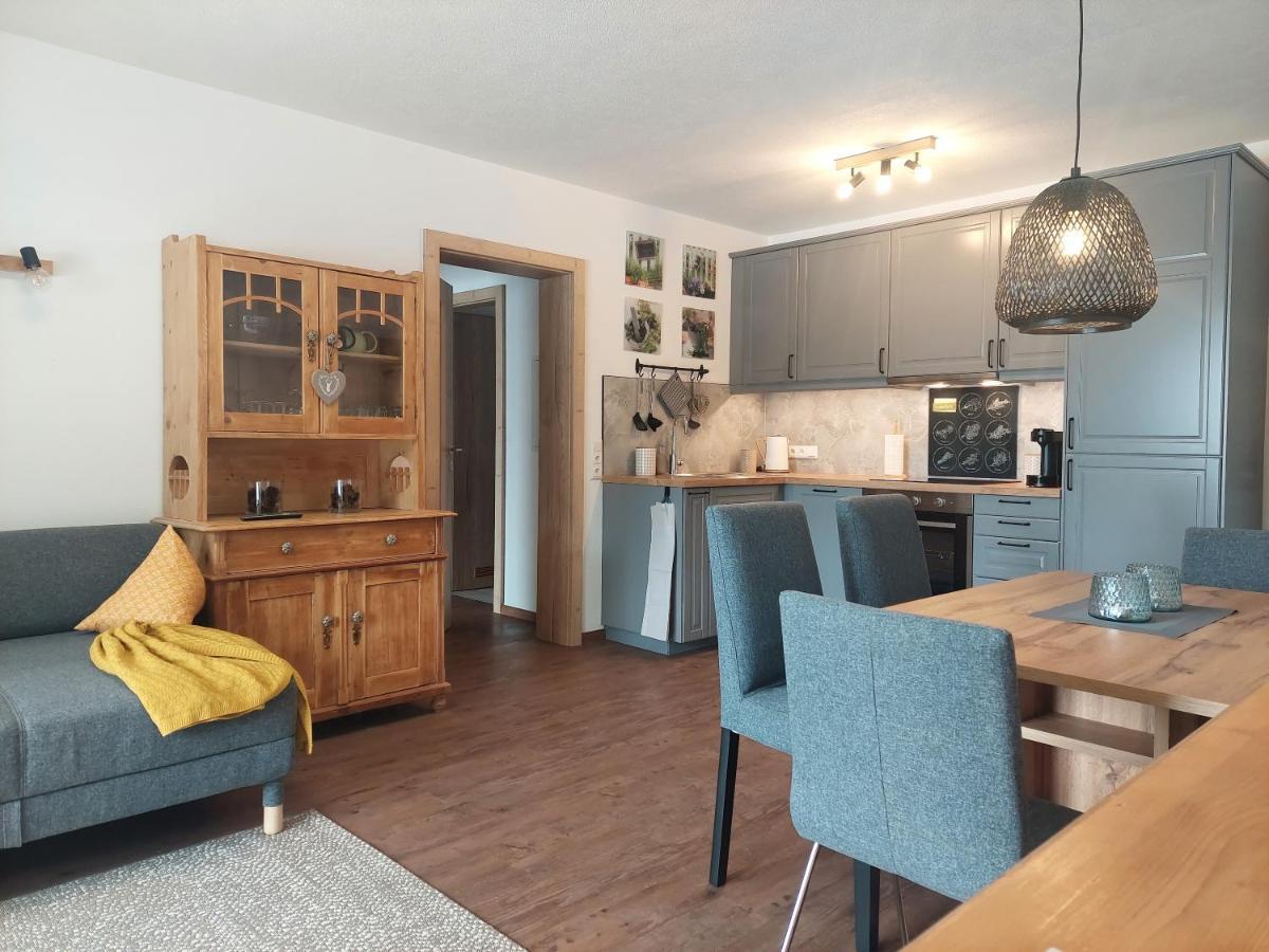 Motthof Apartman Lermoos Kültér fotó